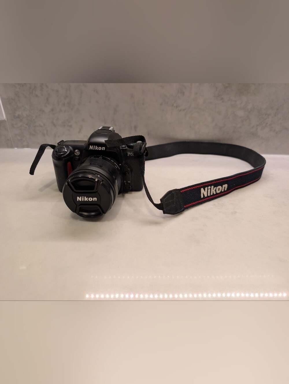 Nikon F65 35mm Film SLR Camera + AF Nikkor 28-80mm Lens